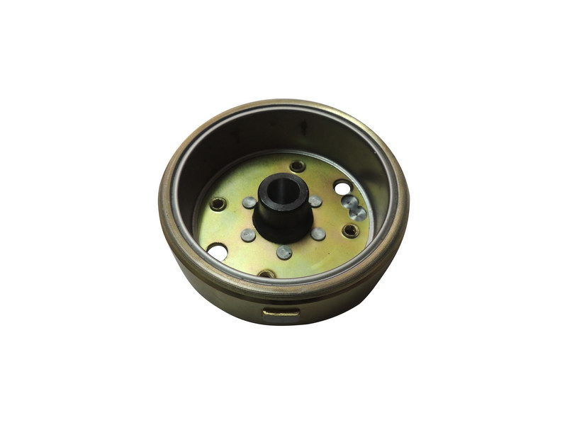 MANYETO TASI (TRENDY)